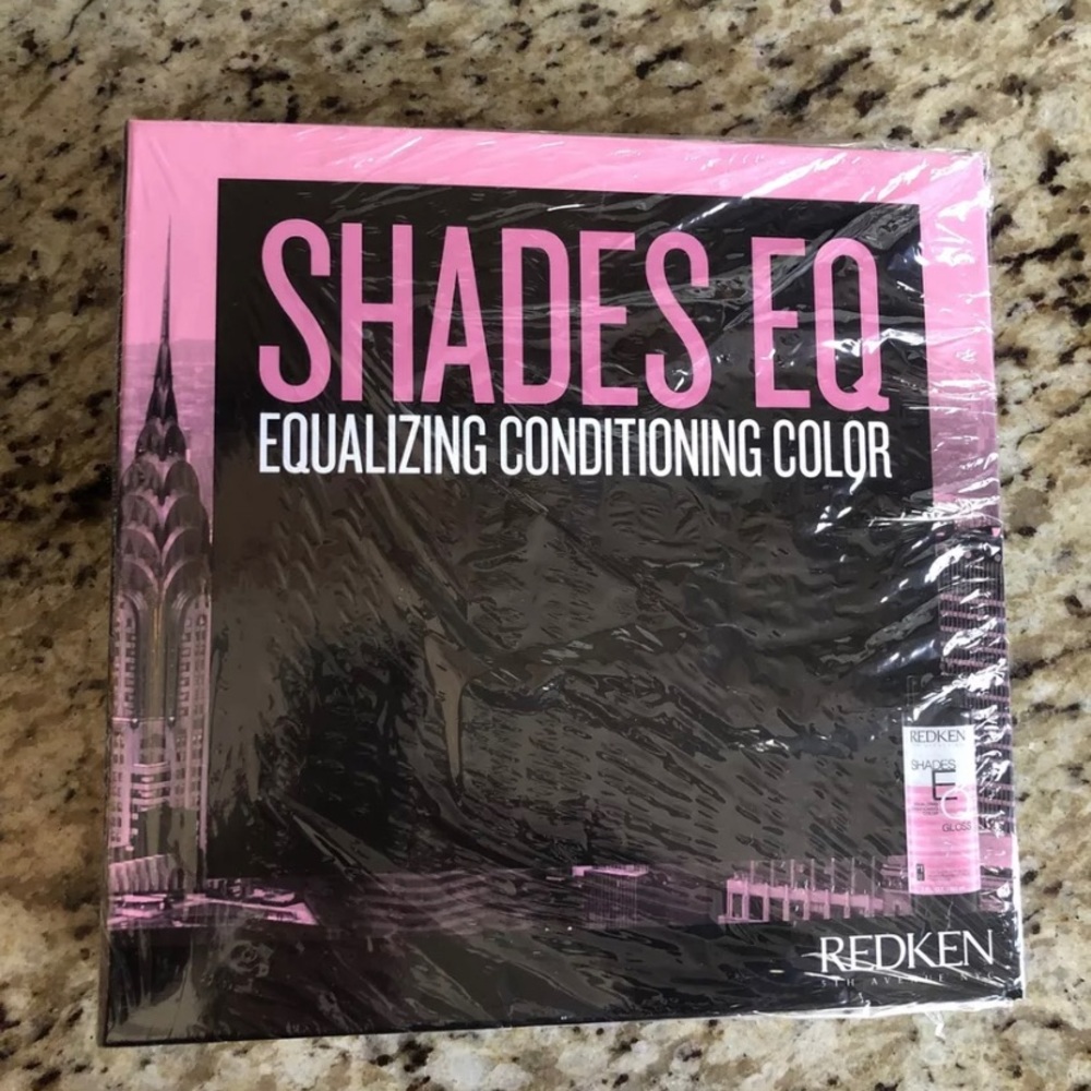 Redken shades EQ gloss swatch book 2020